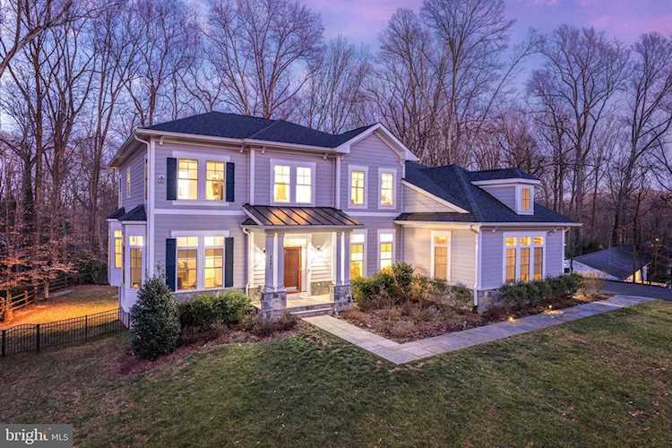 3407 Barkley Dr Fairfax, VA 22031