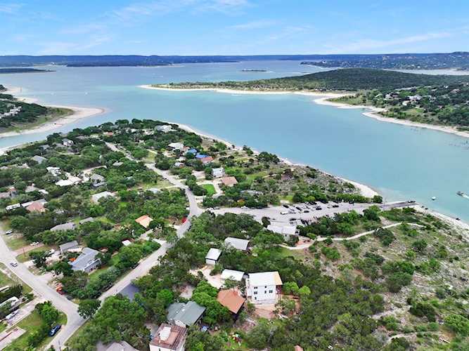 2022 Canyon Lake DR Canyon Lake, TX 78133