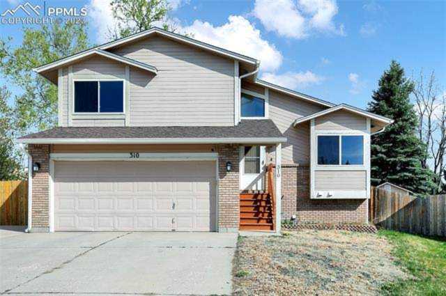 Homes in Colorado Springs Photo 1