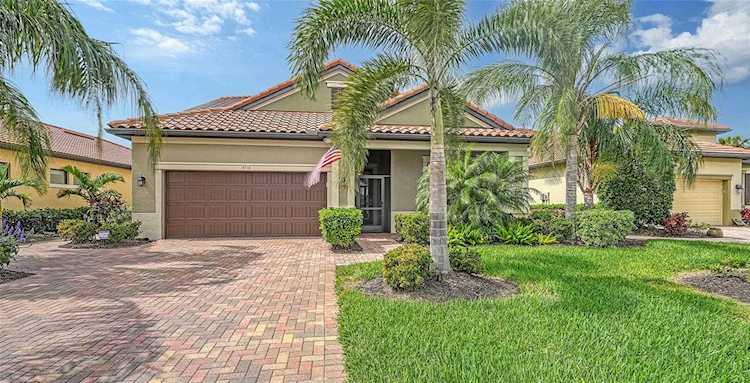 4716 Royal Dornoch CIRCLE Lakewood Ranch, FL 34211
