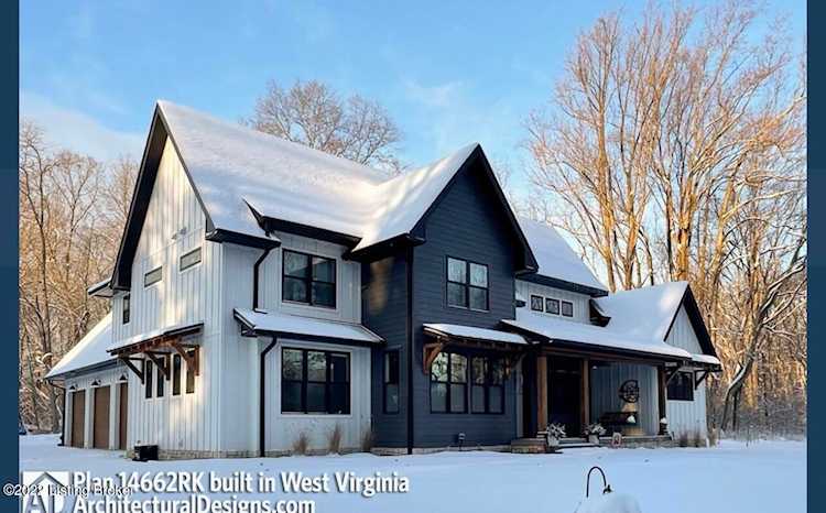 6611 Clore Lake Rd Crestwood, KY 40014