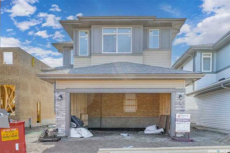 462 Aniskotaw Way Saskatoon, SK S7V 1M3