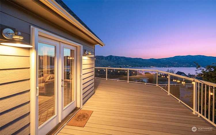 213 Pinnacle Place Chelan, WA 98816