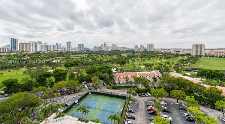 20225 NE 34th Ct #1615 Aventura, FL 33180