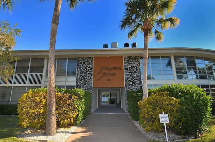 500 S Washington Dr #17A Sarasota, FL 34236