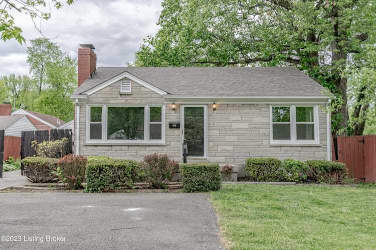 4818 Graston Ave Louisville, KY 40216 | MLS 1635680 Photo 1