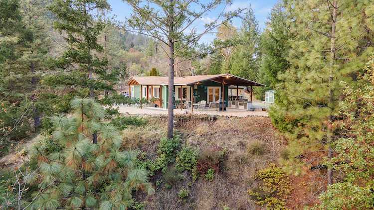 View 3945 E Evans Creek Rd with HD Pictures, Virtual Tours & Aerial Maps | MLS #220157583 Photo 1
