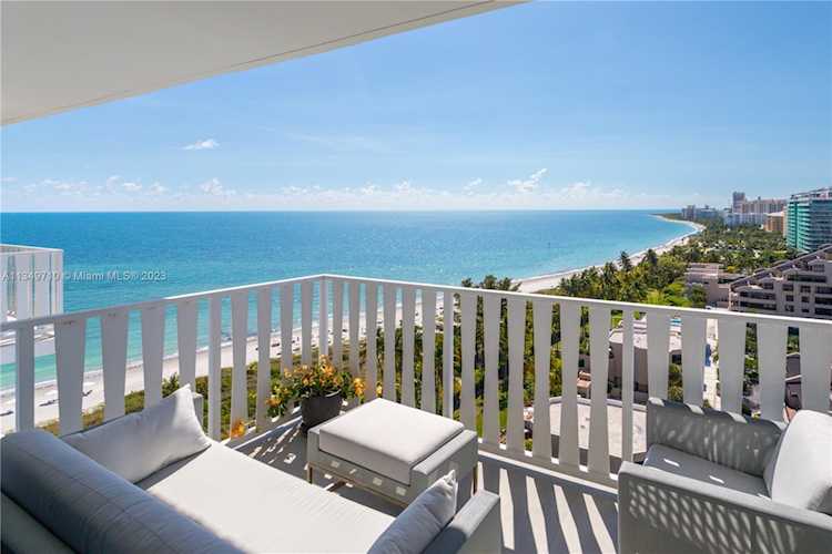 200 Ocean Lane Dr #PB4 Key Biscayne, FL 33149