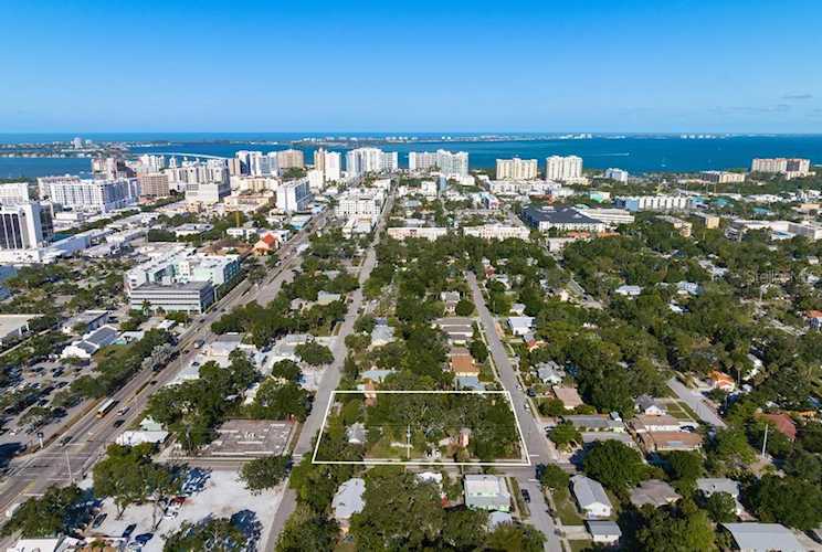 417 N Osprey Ave Sarasota, FL 34236