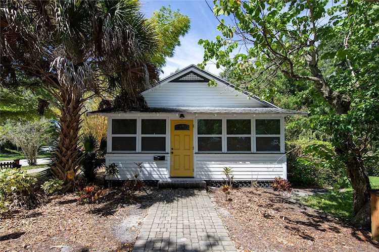 403 N Osprey Ave Sarasota, FL 34236
