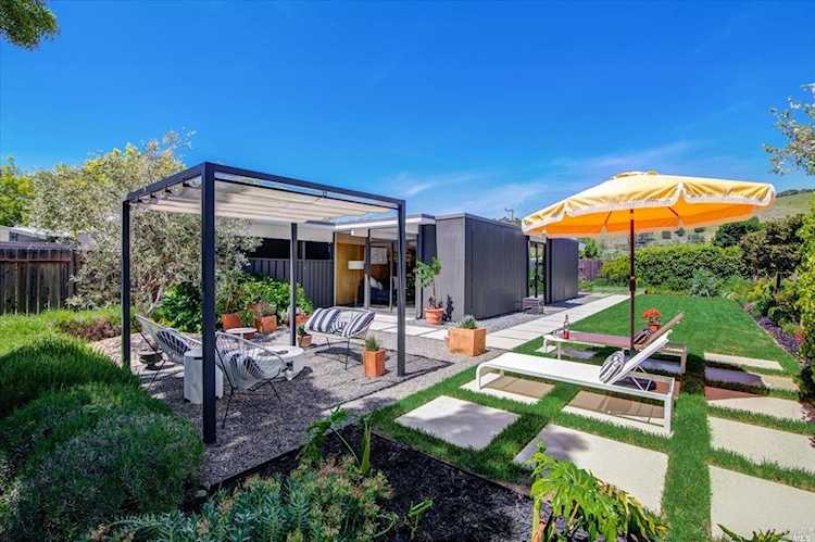 790 Montecillo Road San Rafael, CA 94903