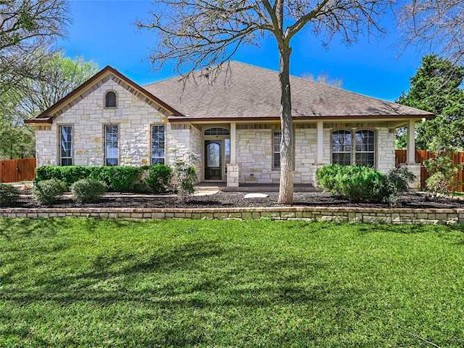 126 Enchanted CV Cedar Creek, TX 78612