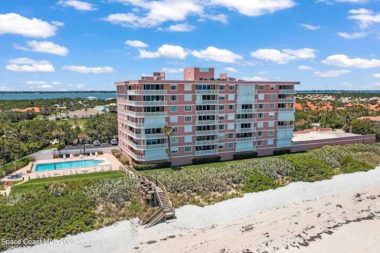 5635 S Highway A1A #203 Melbourne Beach, FL 32951