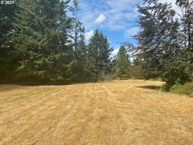 17003 SE Pawprint LN Boring, OR 97009