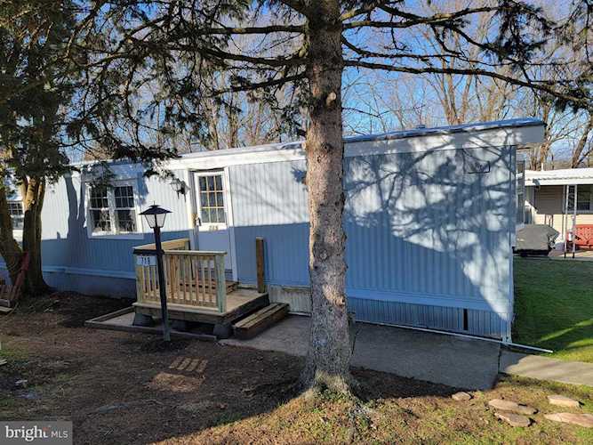 719 Primrose Ln Ephrata, PA 17522
