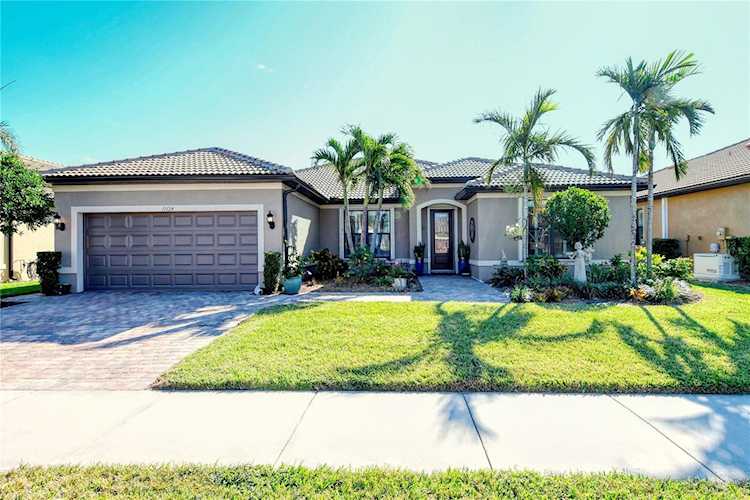 19724 Petrino St Venice, FL 34293 | MLS N6124130 Photo 1