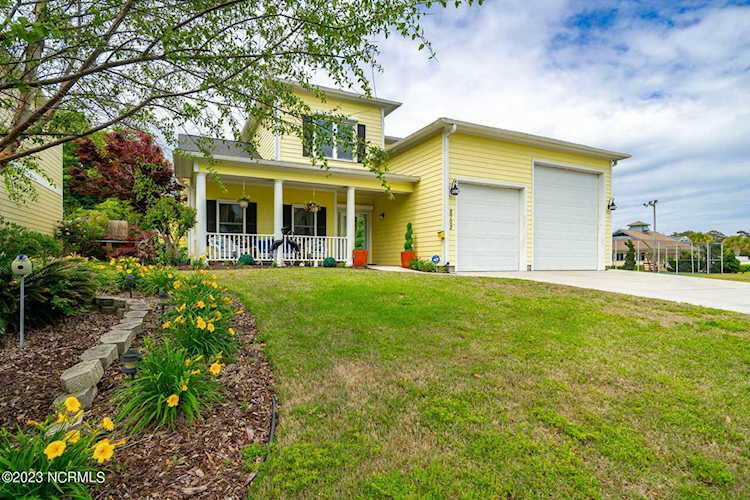 8702 Plantation Drive Emerald Isle, NC 28594