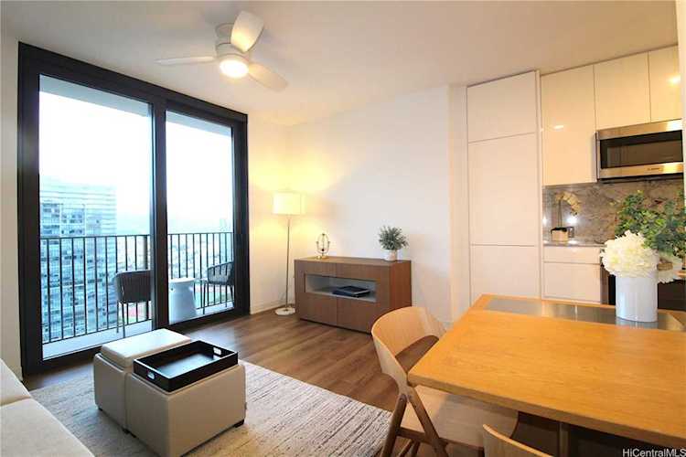 987 Queen Street #3516 Honolulu, HI 96814