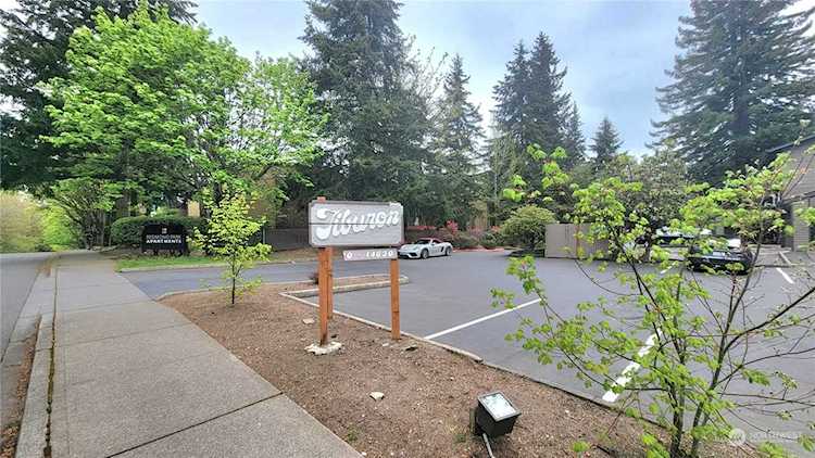 14630 NE 35th St #301 Bellevue, WA 98007