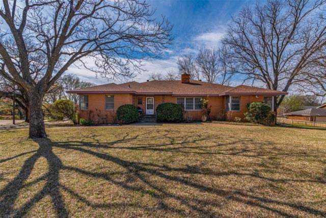 2104 Loy Lake Rd. Denison, TX 75020