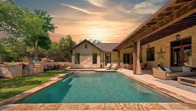 1086 Covered Bridge DR Driftwood, TX 78619