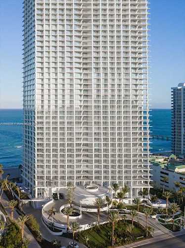 16901 Collins Ave #1502 Sunny Isles Beach, FL 33160