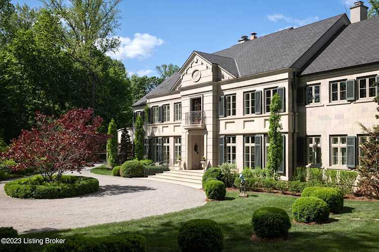 3758 Upper River Rd Louisville, KY 40207