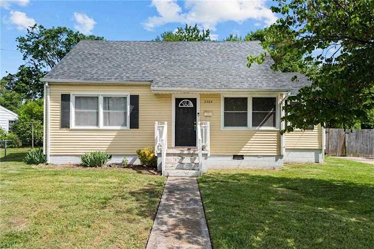 2304 Elaine Ave Norfolk, VA 23518 | MLS 10484744 Photo 1
