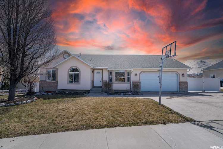 13861 S April Moon Cv W Herriman, UT 84065