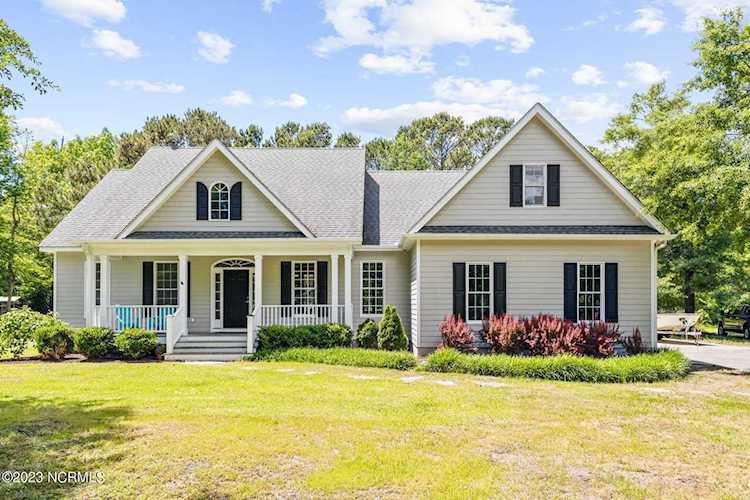 204 Heron Woods Drive Beaufort, NC 28516
