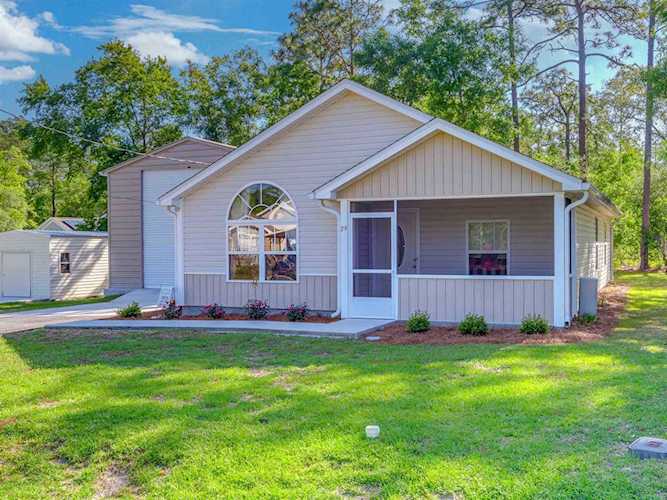 29 Tranquil Ln Crawfordville, FL 32327