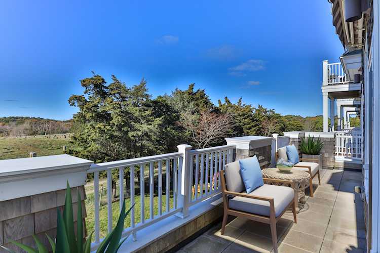 100 Alden Street Provincetown, MA 02657