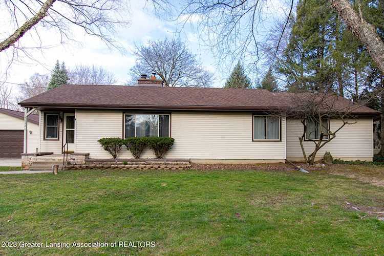 15832 Brook Rd Lansing, MI 48906 | MLS 271066 Photo 1