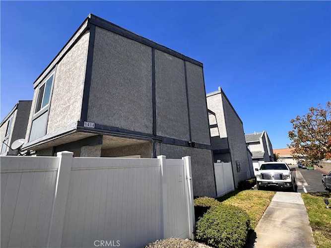 8404 Central Ave #4, Garden Grove, CA 92844 | MLS# PW23032713 | condo for sale Photo 1