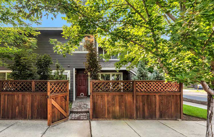 111 NW Hawthorne Ave Bend, OR 97703