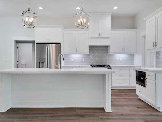 3382 Mariana Oaks Dr Tallahassee, FL 32311