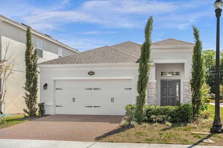 4517 Latimer WAY Sanford, FL 32771