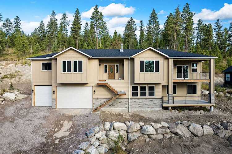 323 Skookum Rd Lakeside, MT 59922