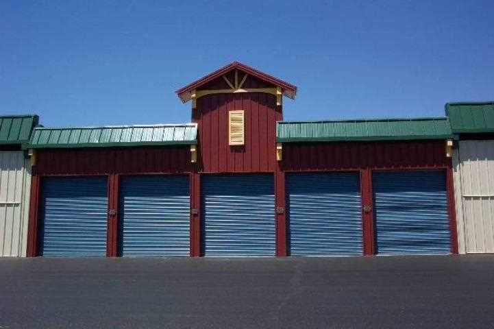 1334 Airport Rd #44 West Crowley Lake, CA 93546 | MLS 230090 Photo 1