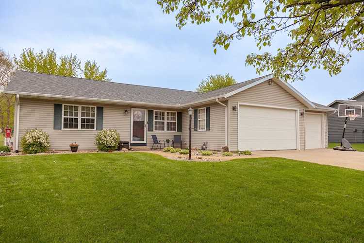 3948 E Lakeview Trail Leesburg, IN 46538