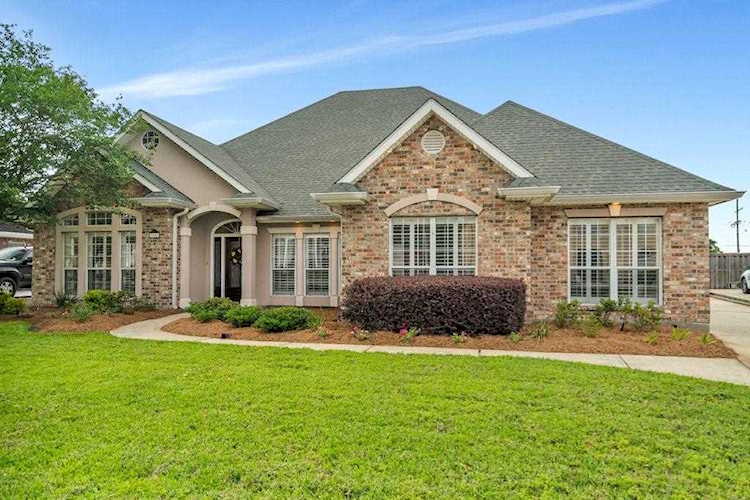 3405 Bridgewater Dr Harvey, LA 70058