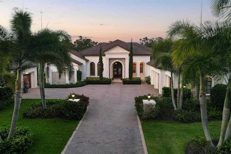 8495 Lindrick Ln Bradenton, FL 34202