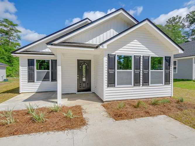 72 Shar Mel Re Ln Crawfordville, FL 32327