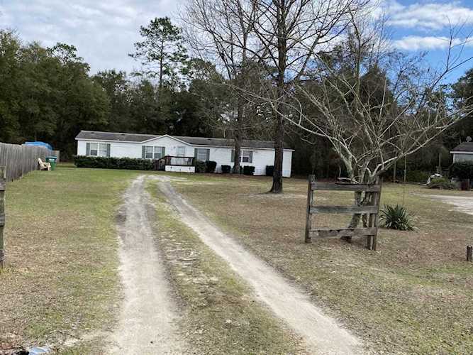 61 Ridgeway Ct Crawfordville, FL 32327
