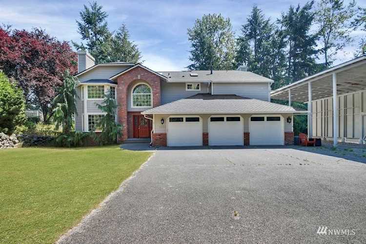 17919 50th St E Lake Tapps, WA 98391