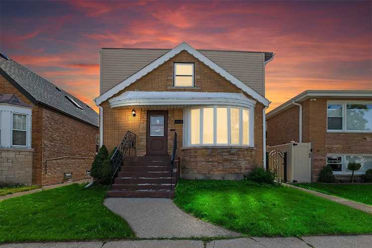 2917 N Neva Ave Chicago, IL 60634