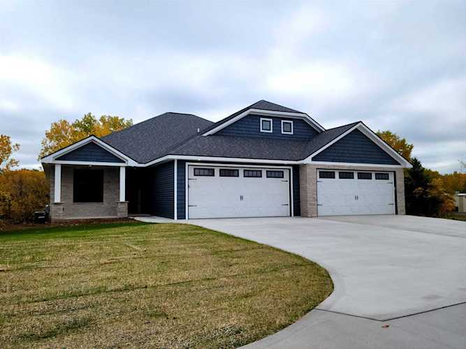2739 Castaway Ct Green Bay, Village of Bellevue, WI 54311