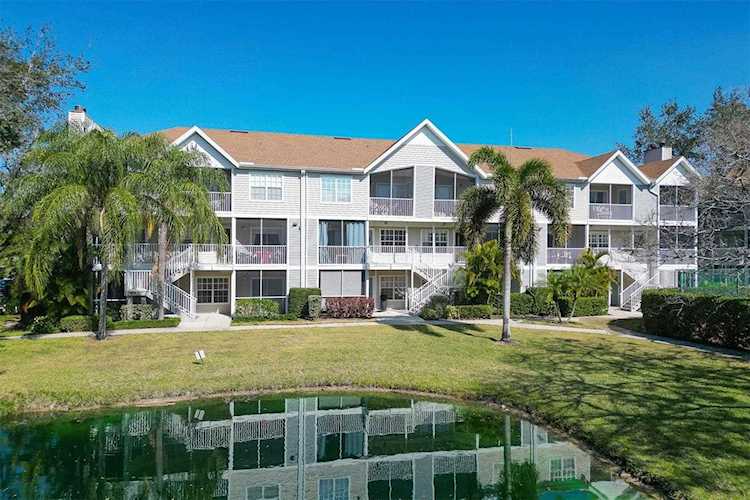 850 S Tamiami Trl #707 Sarasota, FL 34236