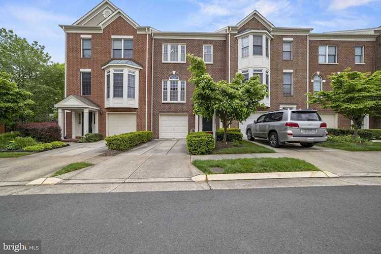4108 Kentmere Square Fairfax, VA 22030 | MLS VAFX2123738 Photo 1