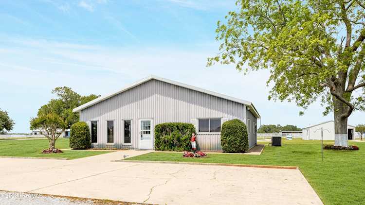 17402 Hulin Road Erath, LA 70533